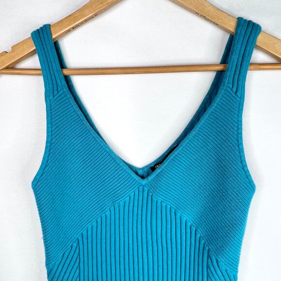 INC International Concepts Blue Ribbed Stretchy Tank Top LG - Picture 3 of 8
